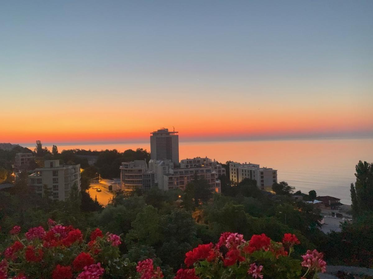 Elegantz Apartments 1 Varna Esterno foto